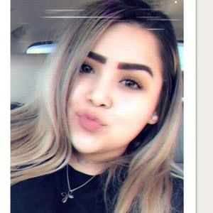 Meet your Posher, Sandi